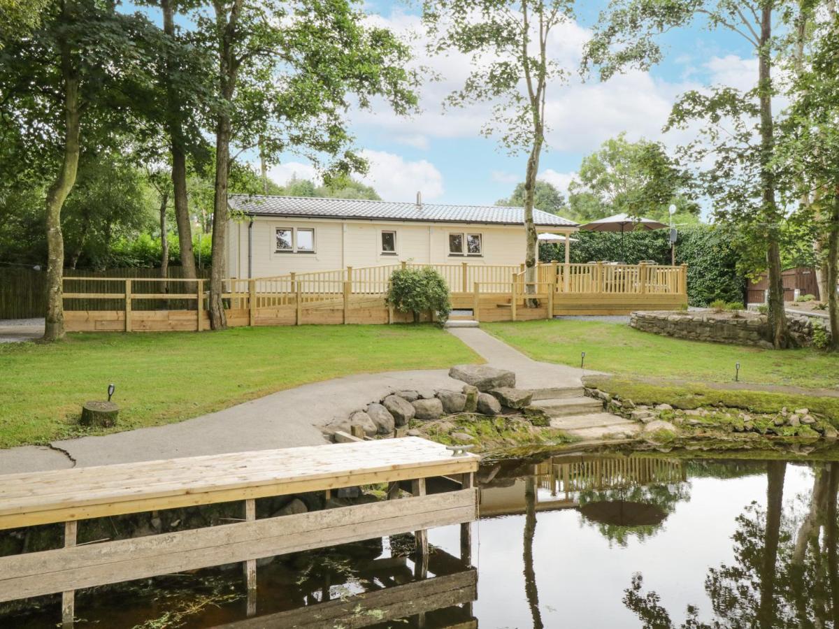 Port Heron Lodge Athlone Buitenkant foto