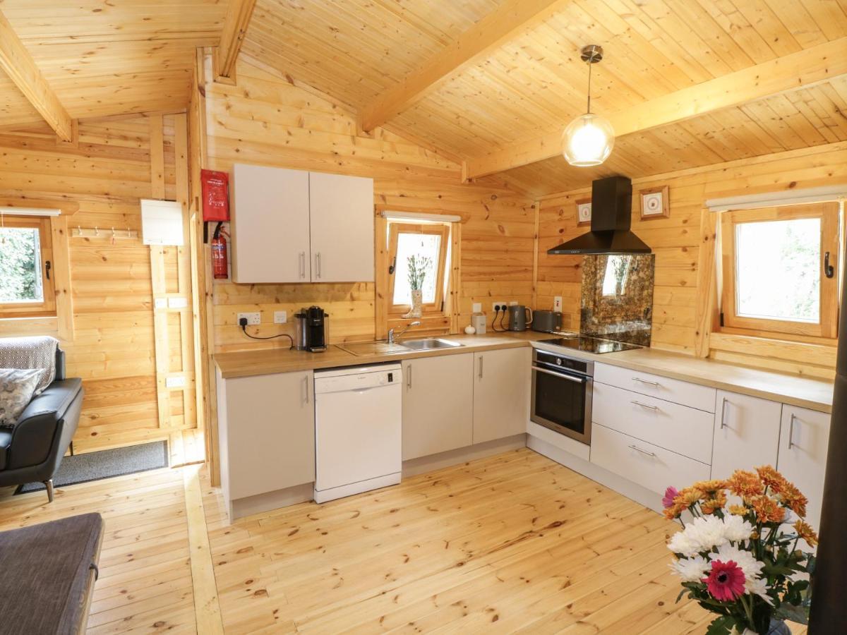 Port Heron Lodge Athlone Buitenkant foto