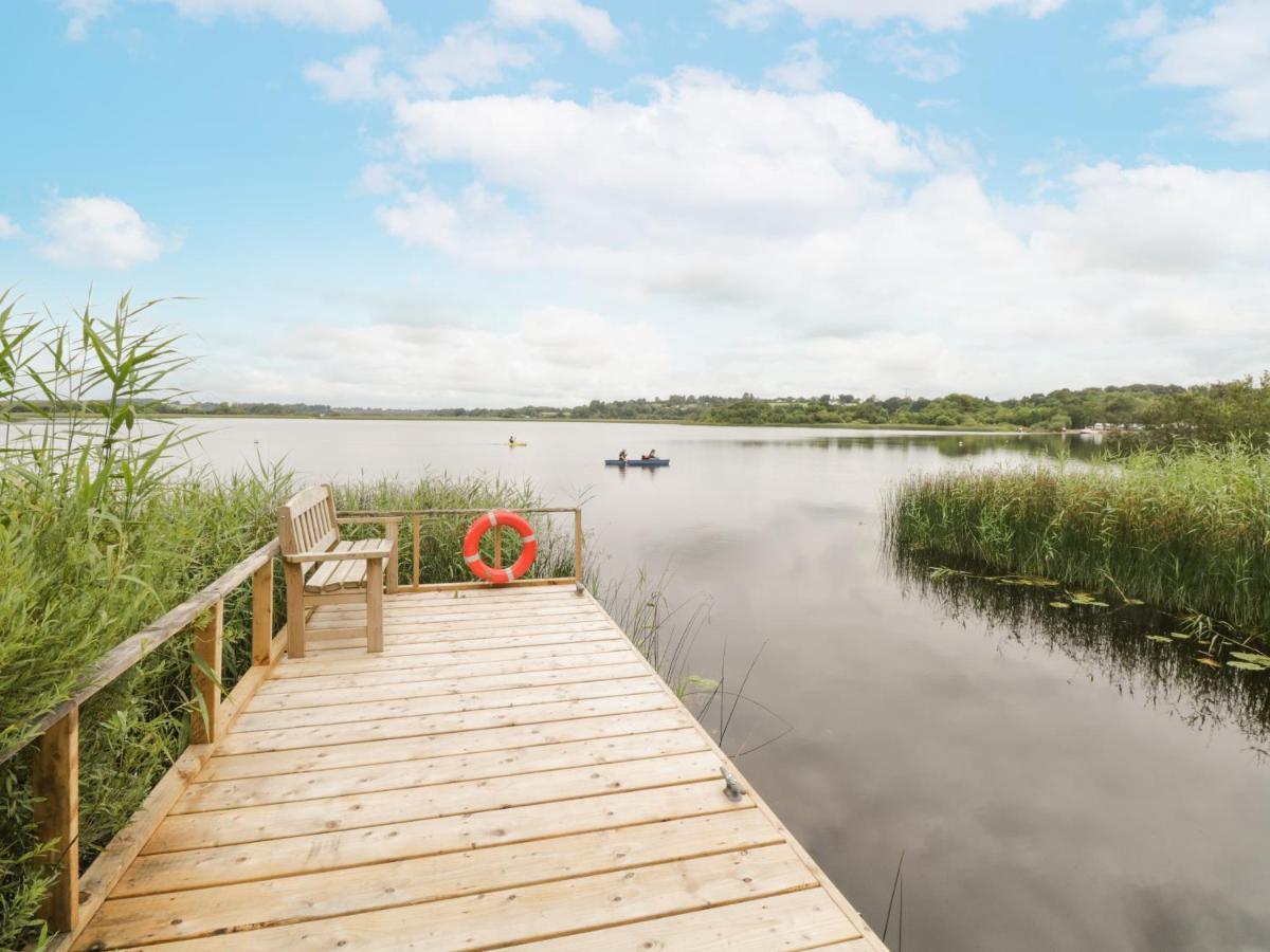 Port Heron Lodge Athlone Buitenkant foto