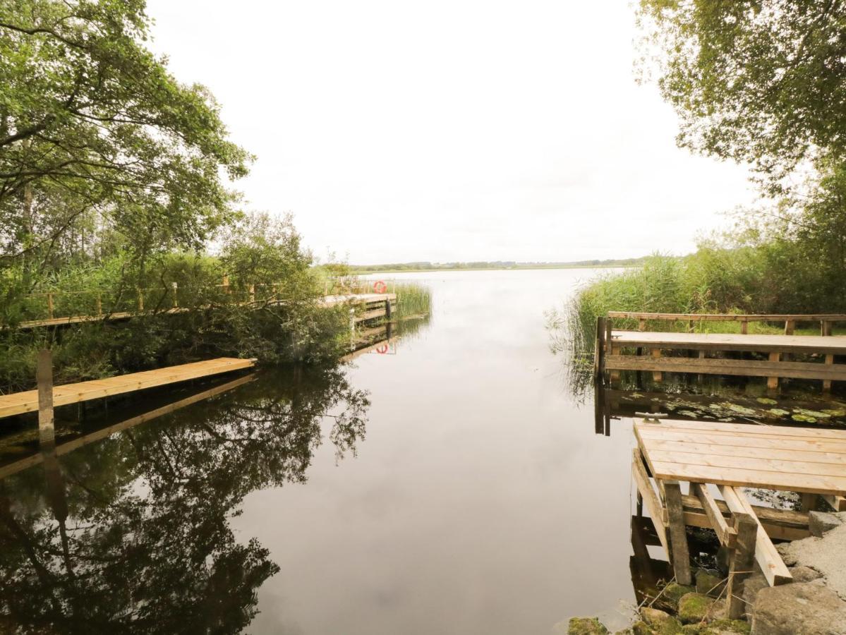 Port Heron Lodge Athlone Buitenkant foto