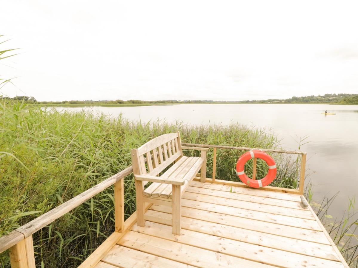 Port Heron Lodge Athlone Buitenkant foto